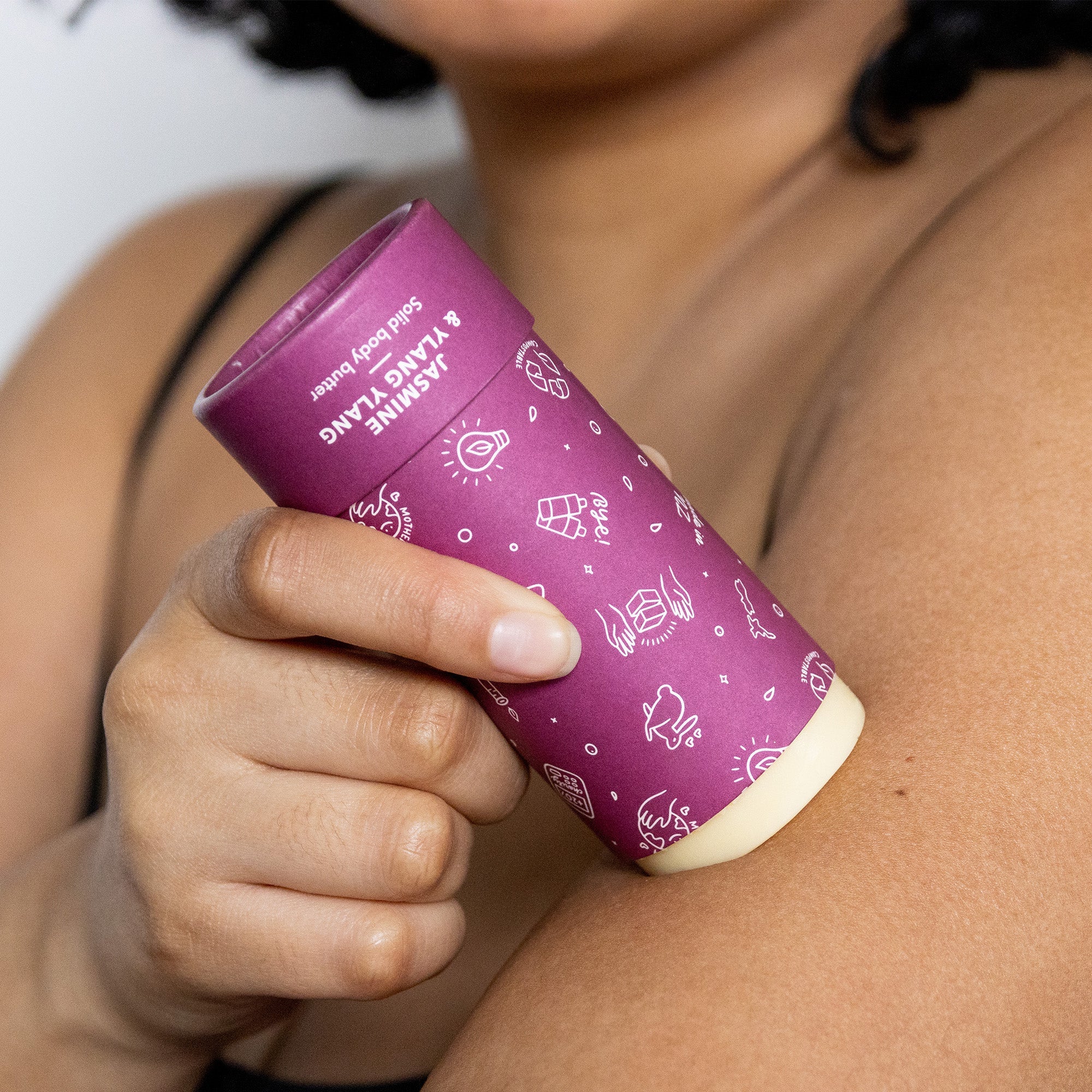 How Do You Use a Lotion Bar: The Switch to Solid Moisturizers